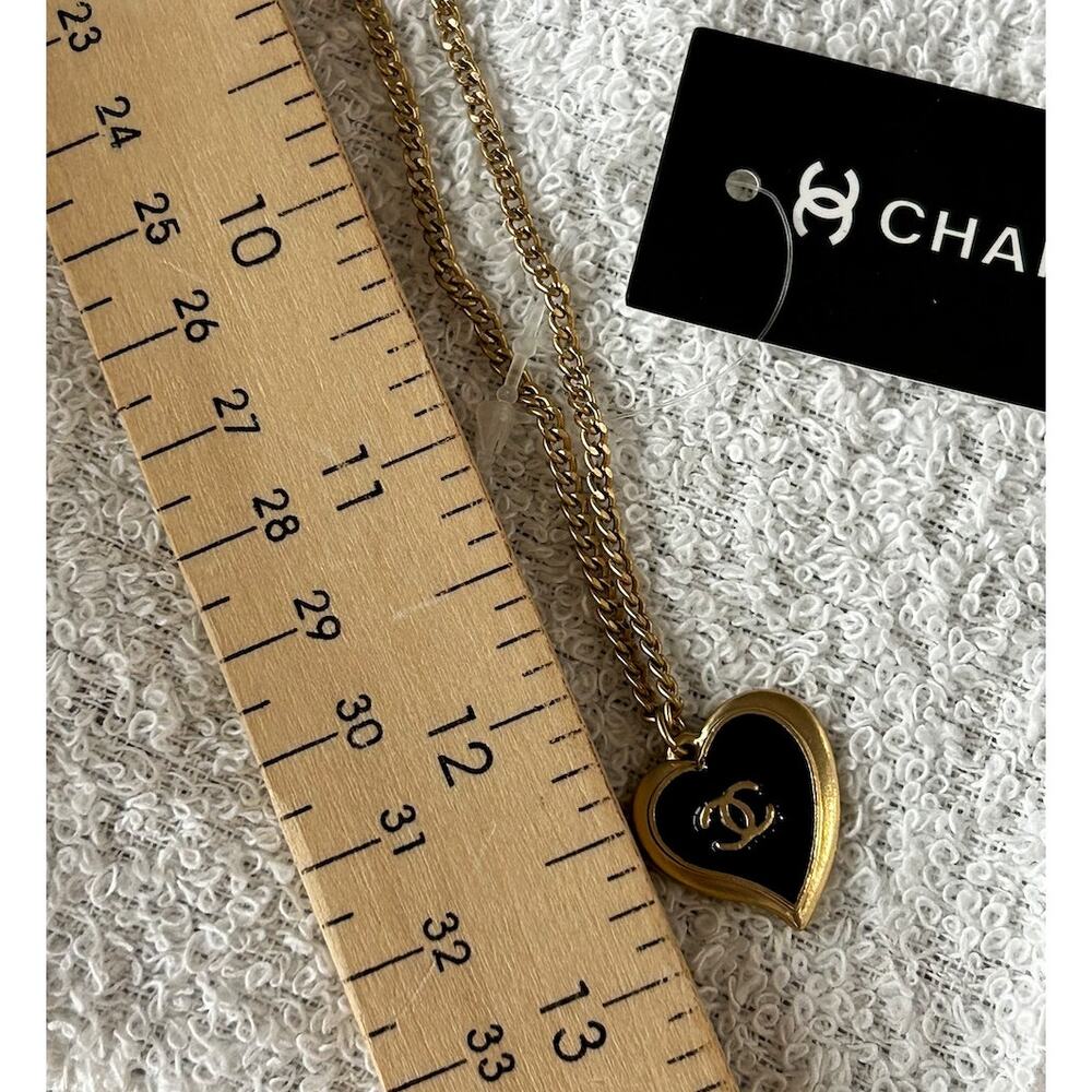 Genuine 18k Gold Plated Chanel Black Enamel Heart CC Logo Luxury - Picture 5 of 6